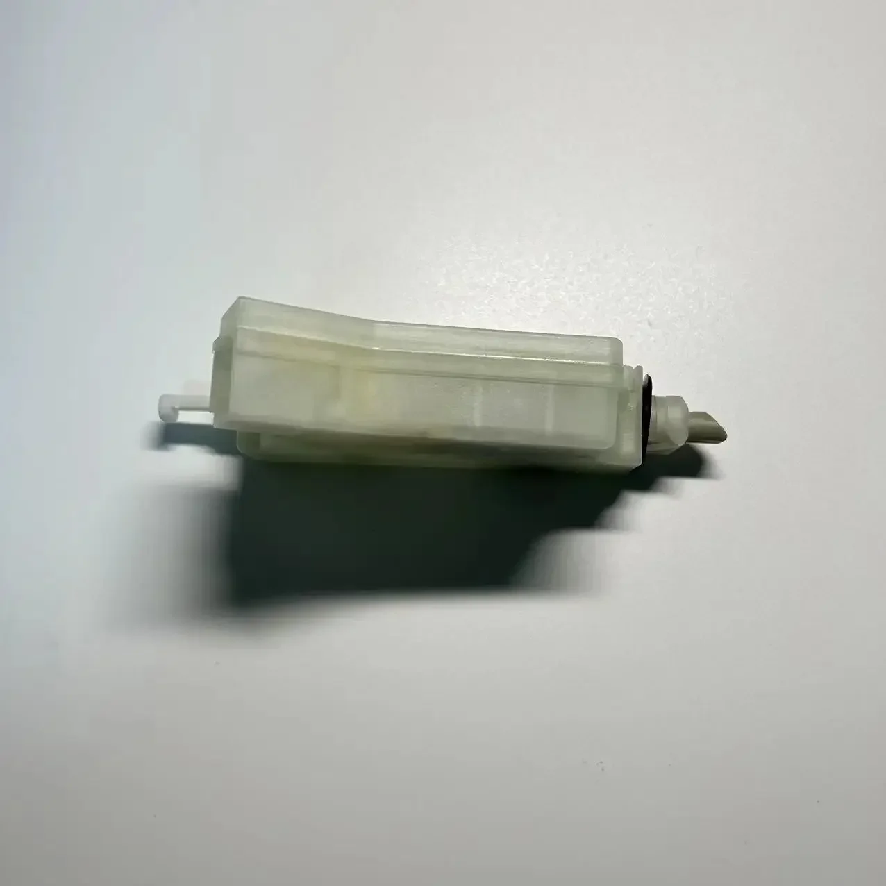 For Nissan 2004-12 X-trail Teana Fuel Tank Cover Motor Fuel Tank Cover Open Motor Module Lock
