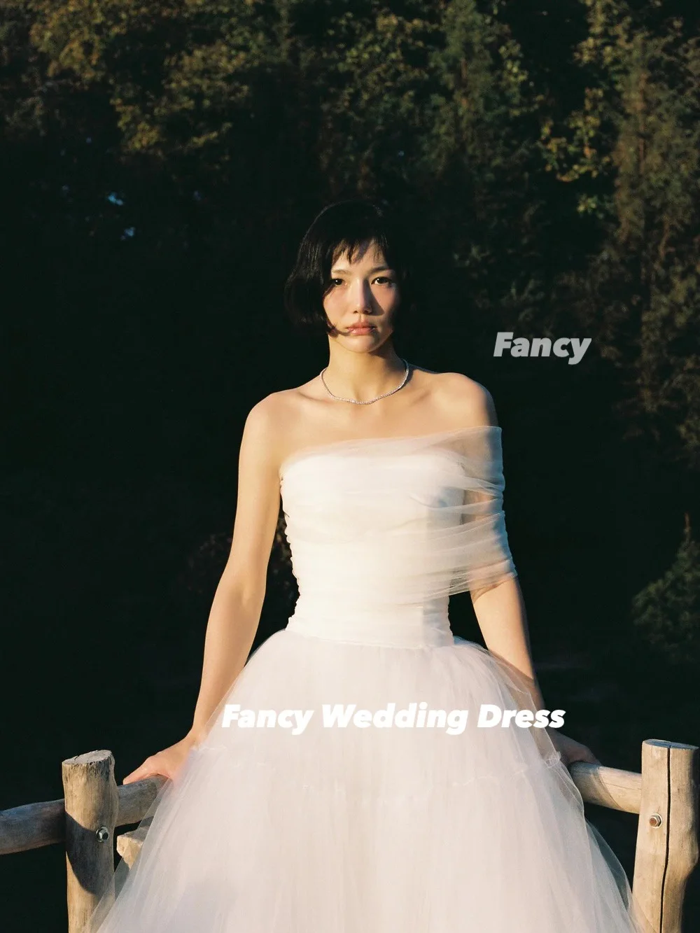 Fancy Fancy One Shoulder A-Line Korea Wedding Dresses Photo Shoot Silk Tulle Ball Gown Customized Elegant Bridal Gown 웨딩드레스