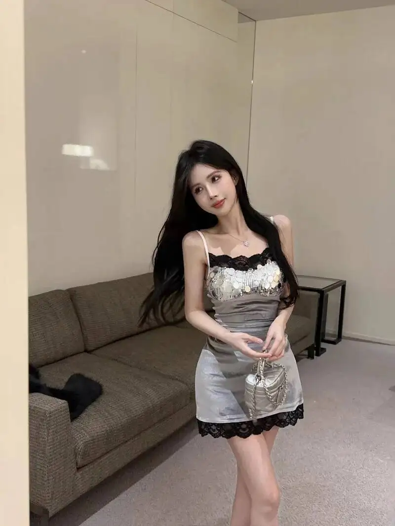 فستان رمادي تصميم أنيق حس الرغبة النقية مطوي الحمالات الترتر المخملية الربط سليم المنخفضة قطع حار فتاة القمم KJJ6