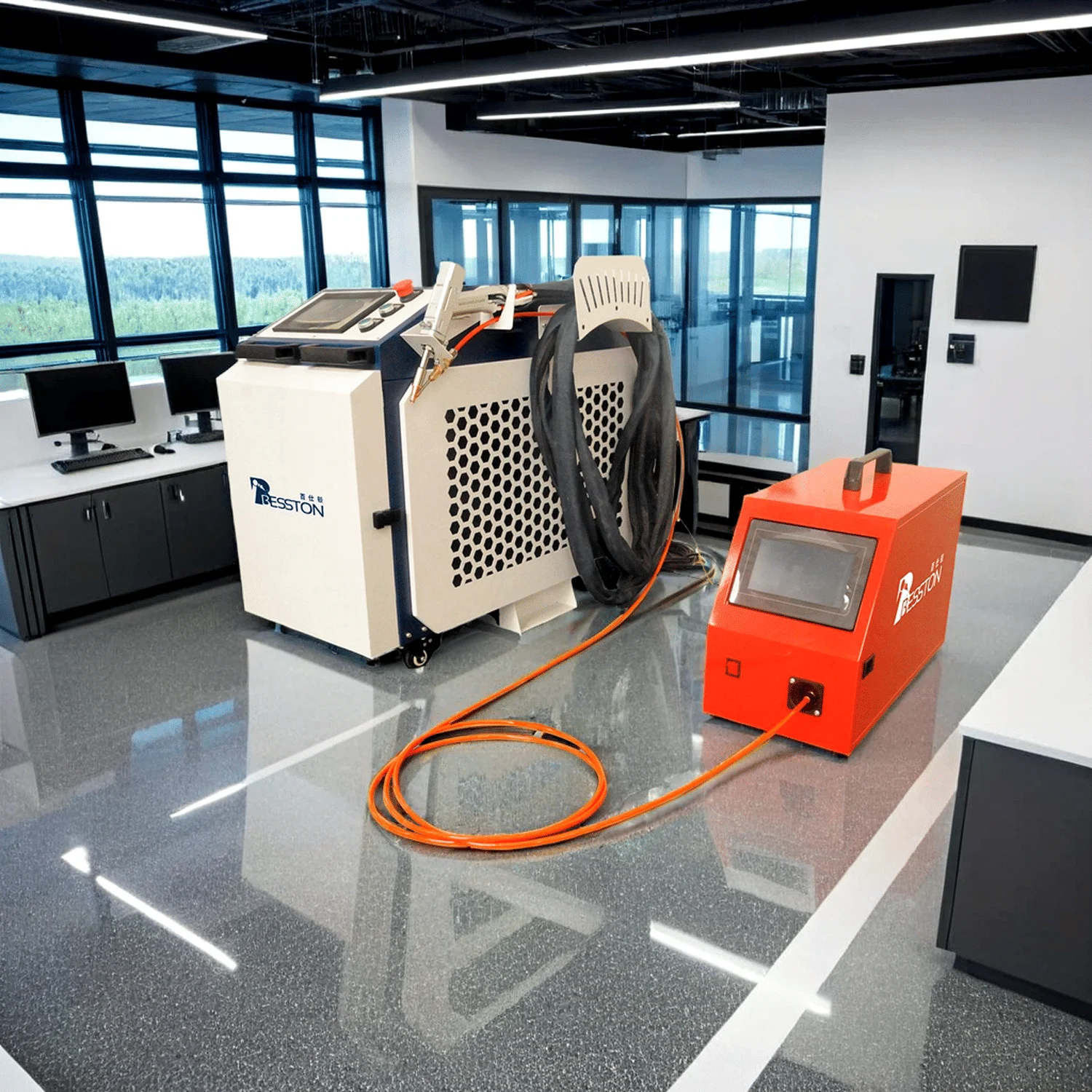 

Компактный волоконно-лазерный сварочный аппарат для точной металлообработки