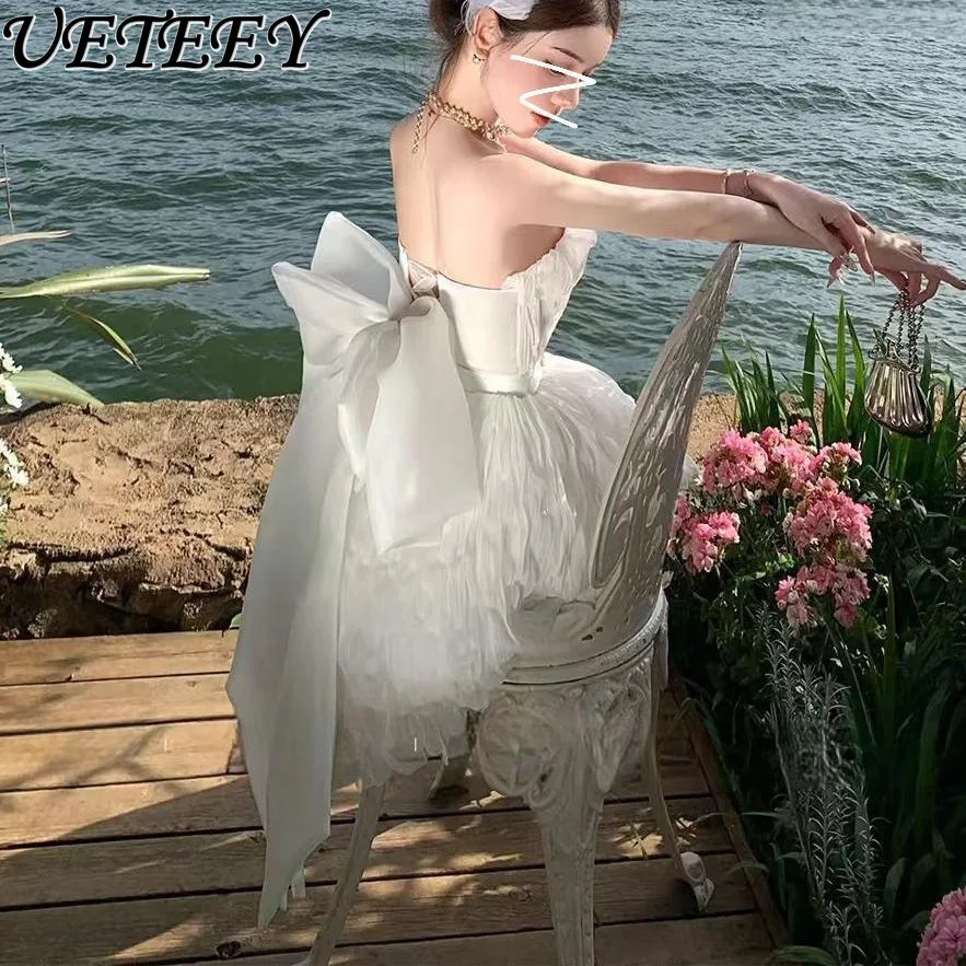 Vestido blanco francés con hombros descubiertos, Top de tubo, industria pesada de alta sociedad, lazo grande con incrustaciones de diamantes, vestidos con temperamento para fiesta de cumpleaños