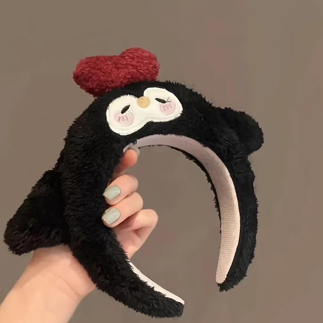 Niedliches Herzförmiges Schwarzes Pinguin-Plüsch-Haarband für Damen zum Gesichtwaschen, für Make-up und als Haaraccessoire-Stirnband – Detail 4
