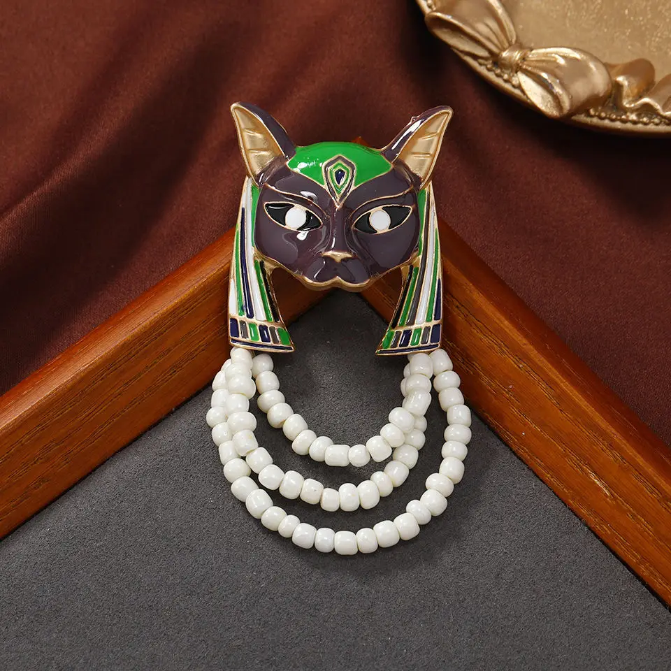 Ethnic Fashion Glaze Fox Mask Tassel Beads Brooches For Women Unisex Smart Animal Metal Pins Jewelry Clothes Banquet Party Gift