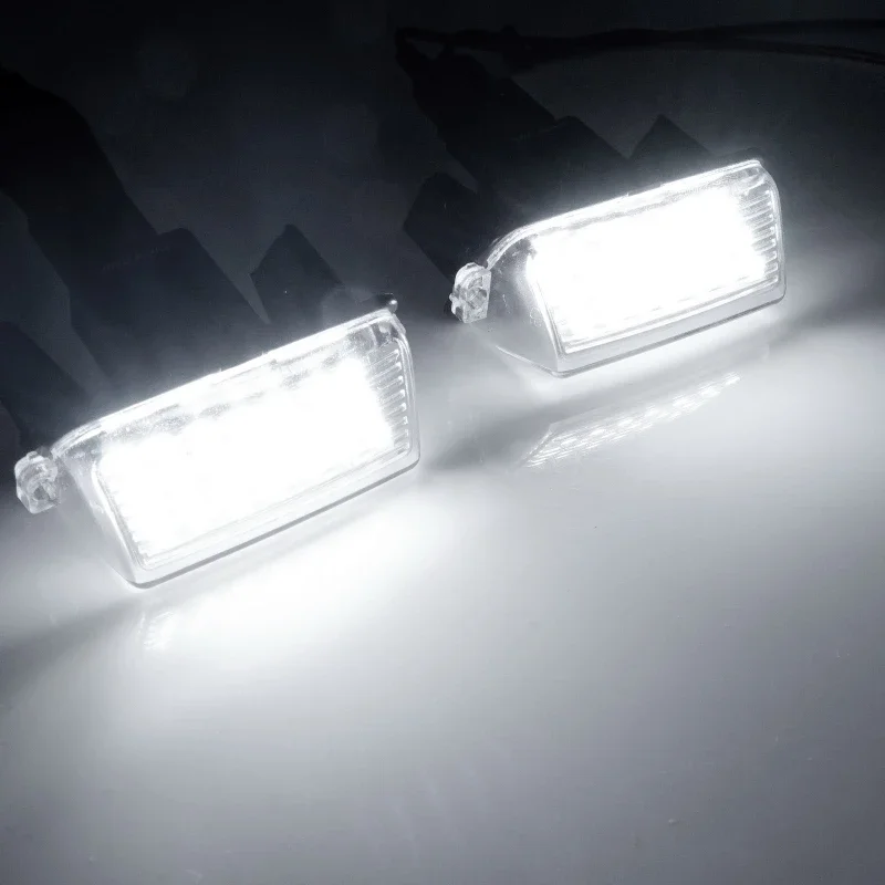 لتويوتا كامري أفالون هايلاندر يارس بريوس C 2012-2016 قطعة سيارة بيضاء LED رقم لوحة ترخيص ضوء الكسوة اكسسوارات السيارات