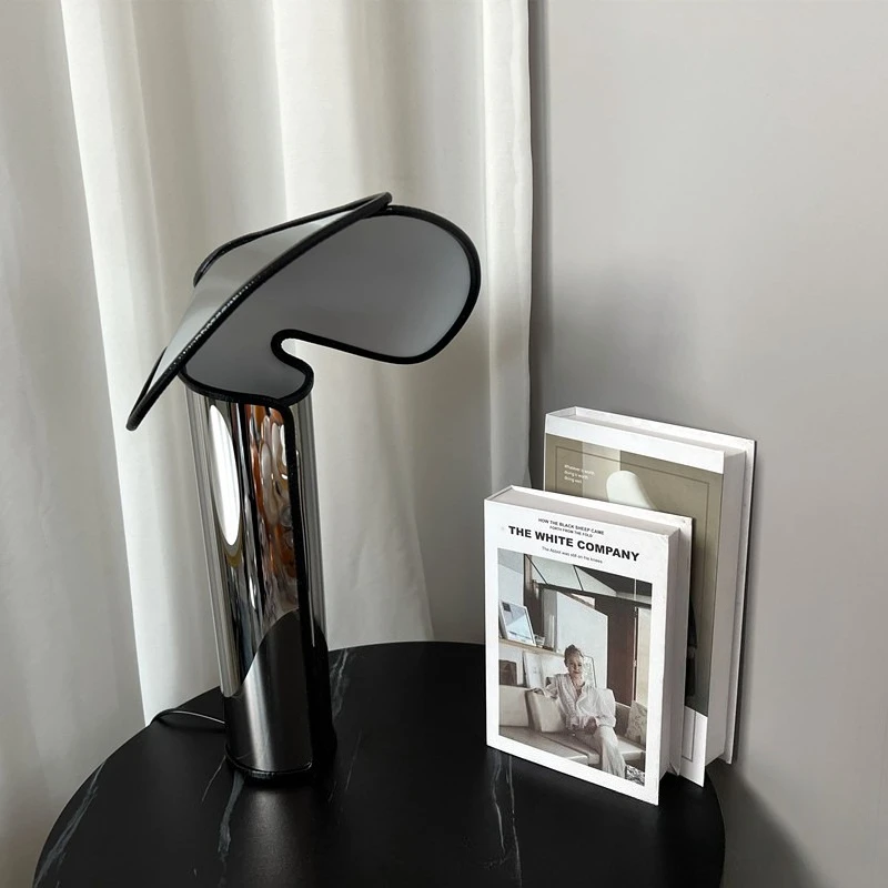 Nordic Minimalist Stainless Steel Hat Design Lighting Desk Lamp Unique Bedroom Decoration Light Luxury LED Desk Lamp