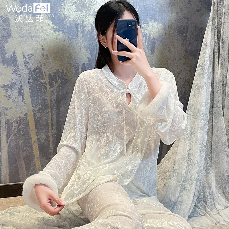 New Chinese Style Velvet Pajamas for Autumn and Winter High-end Home Wear Long Sleeves Two Piece Set Pajamas