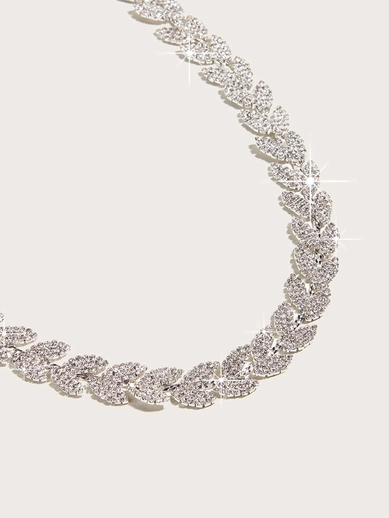 HERSHINE 1-piece women's fashionable rhinestone leaf-shaped waist chain, an elegant and sexy accessory for dresses，spring，summer