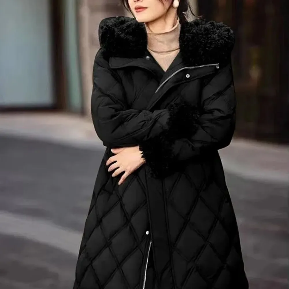 Giacca invernale in lana di agnello patchwork con cappuccio Donna 2025 Nuovo Parka Cappotto lungo in cotone spesso Capispalla imbottito allentato femminile