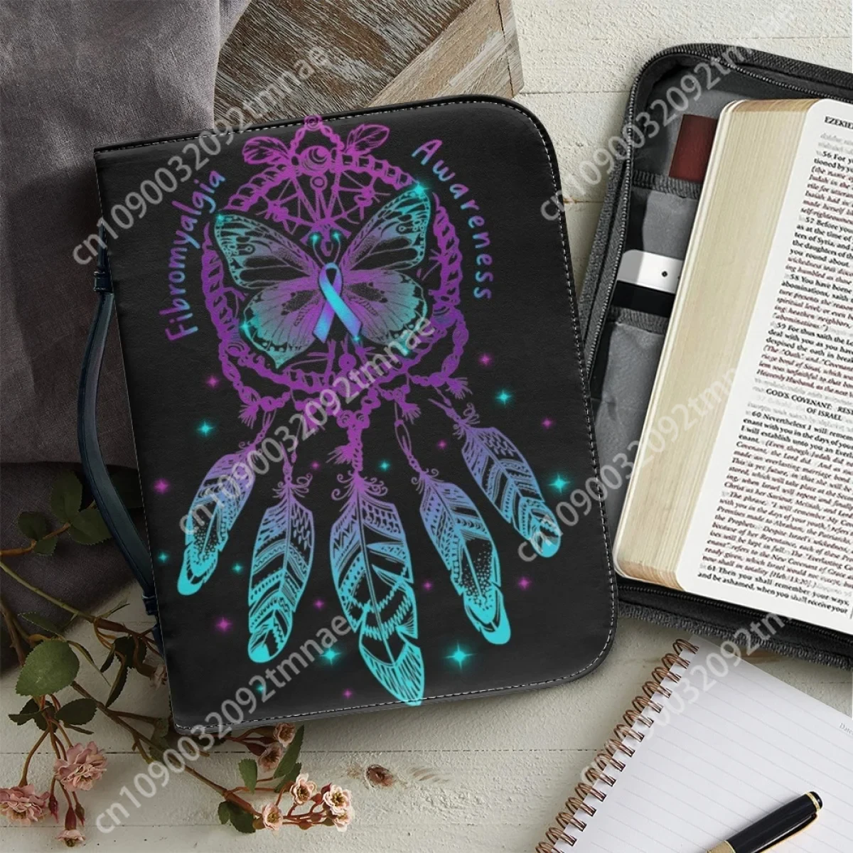 

Custom Colorful Dreamcatcher Pattern Bible Bags Leather Handbags for Women Bible Cover Case Zippered Handle Bible Storage Bags