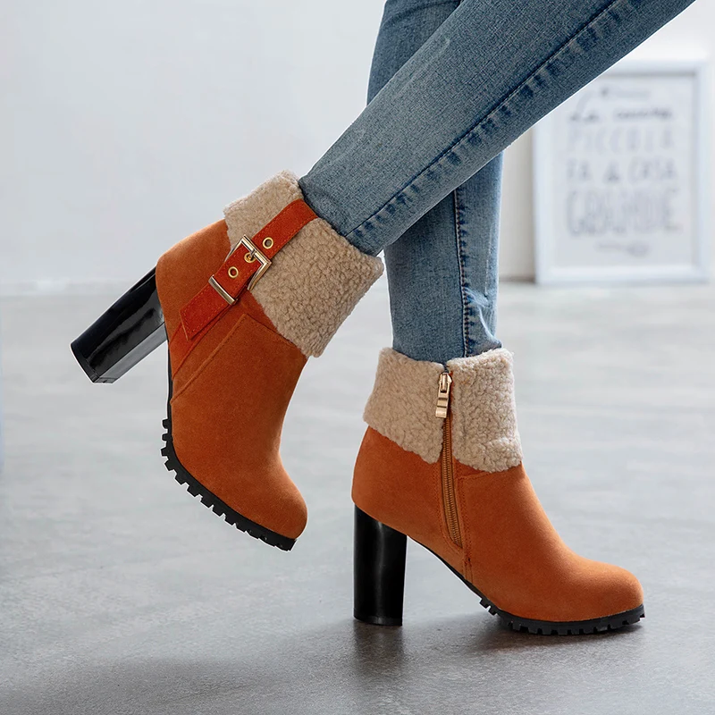 حجم كبير كعب عالي سميك طوق فرو الضأن حزام معدني مشبك قصير التمهيد متجمد قطيع المواد سستة الشتاء حذاء الثلوج عالي الرقبة دافئ