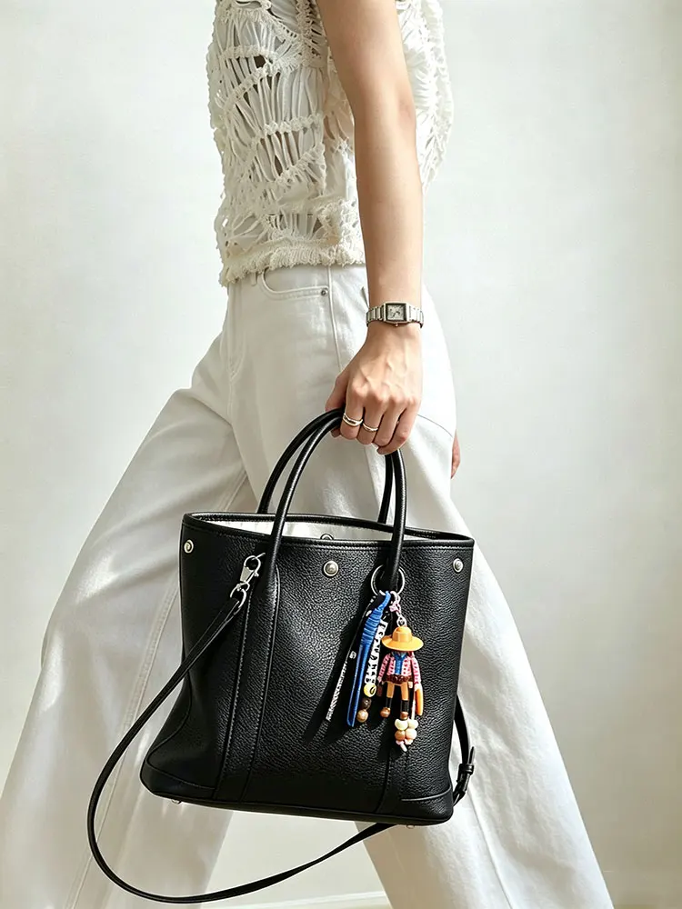 Black Large Capacity Tote Bag Women's Commuter Handbag Shoulder Bag Crossbody Garden Bag Fashionable Korean Style Soft PU Lea...