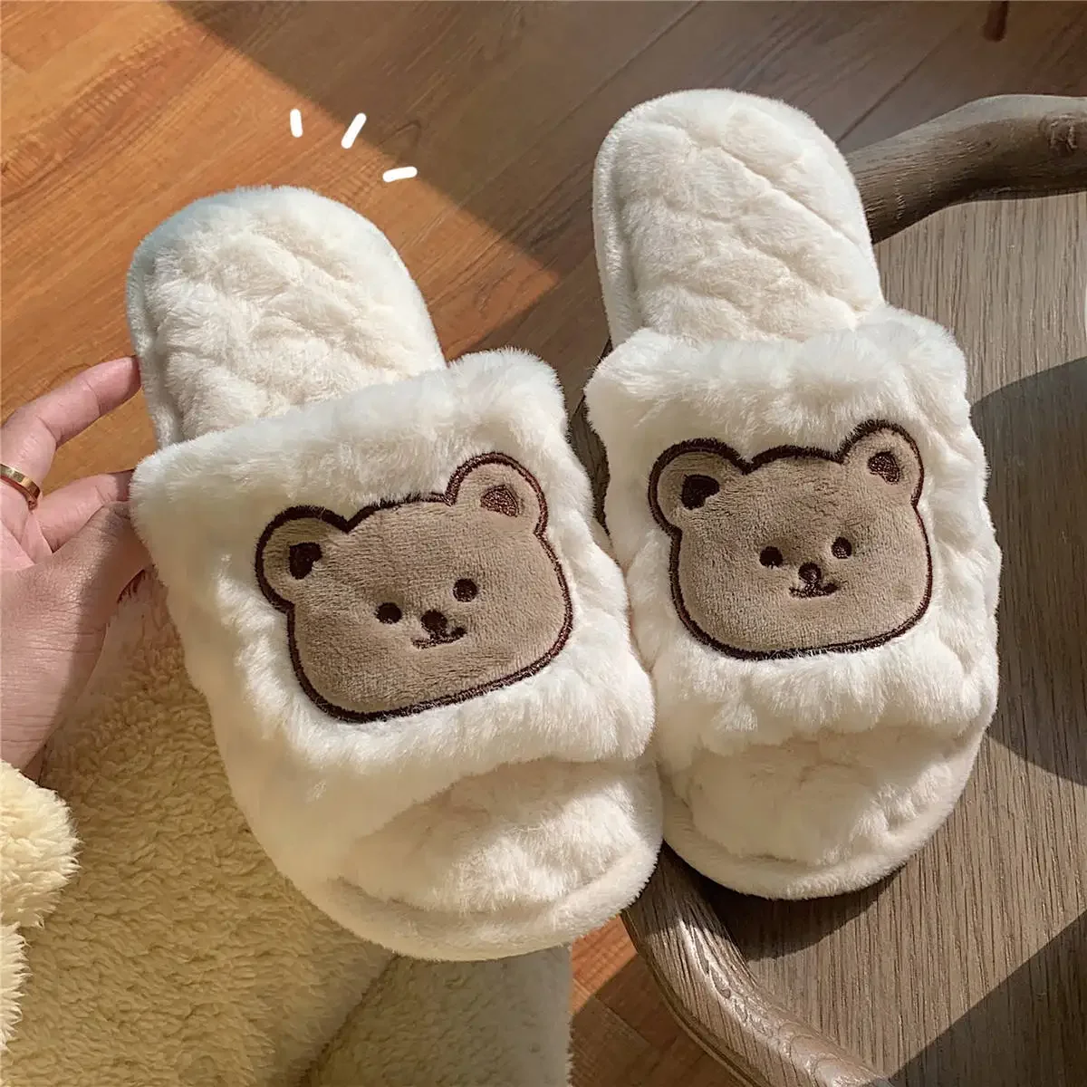 

Cute Bear Slippers Fluffy Furry Women Home Platform Slippers Winter Plush Slides Indoor Fuzzy Slippers Non-slip Cotton Shoes