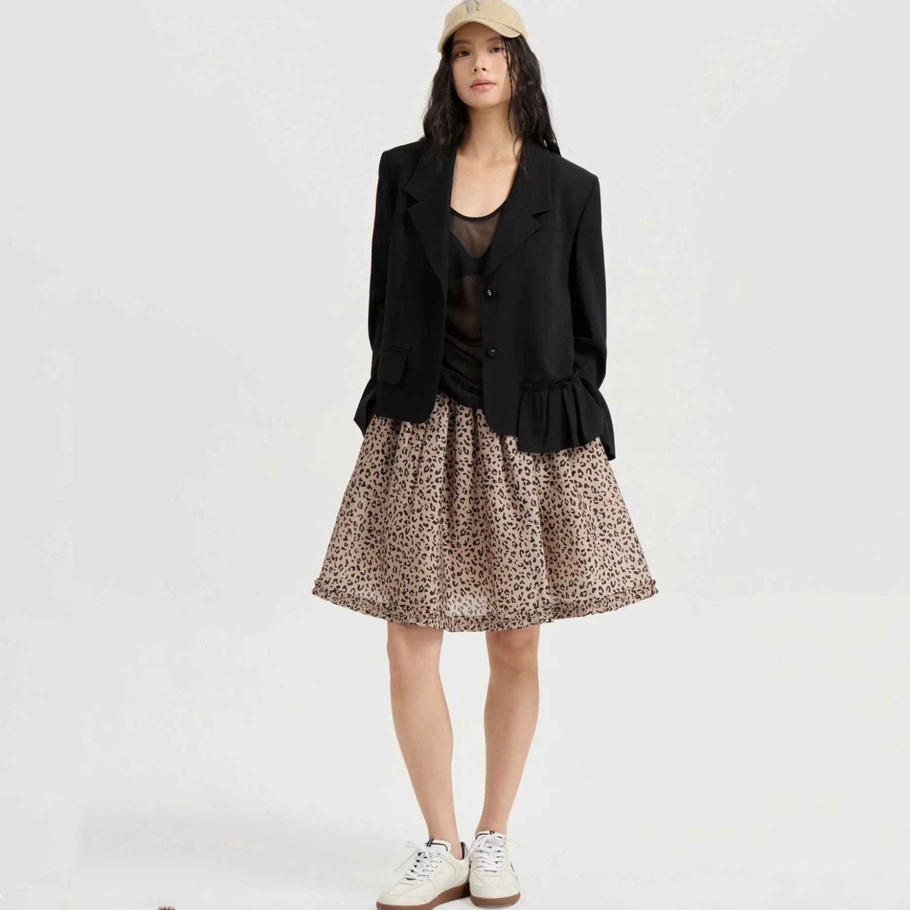 

Лимонный сыр LUC * 25 Осенний шерстяной тюнер для поездок на работу с кружевными ушками Универсальная маленькая модная верхняя одежда Fraance Trend