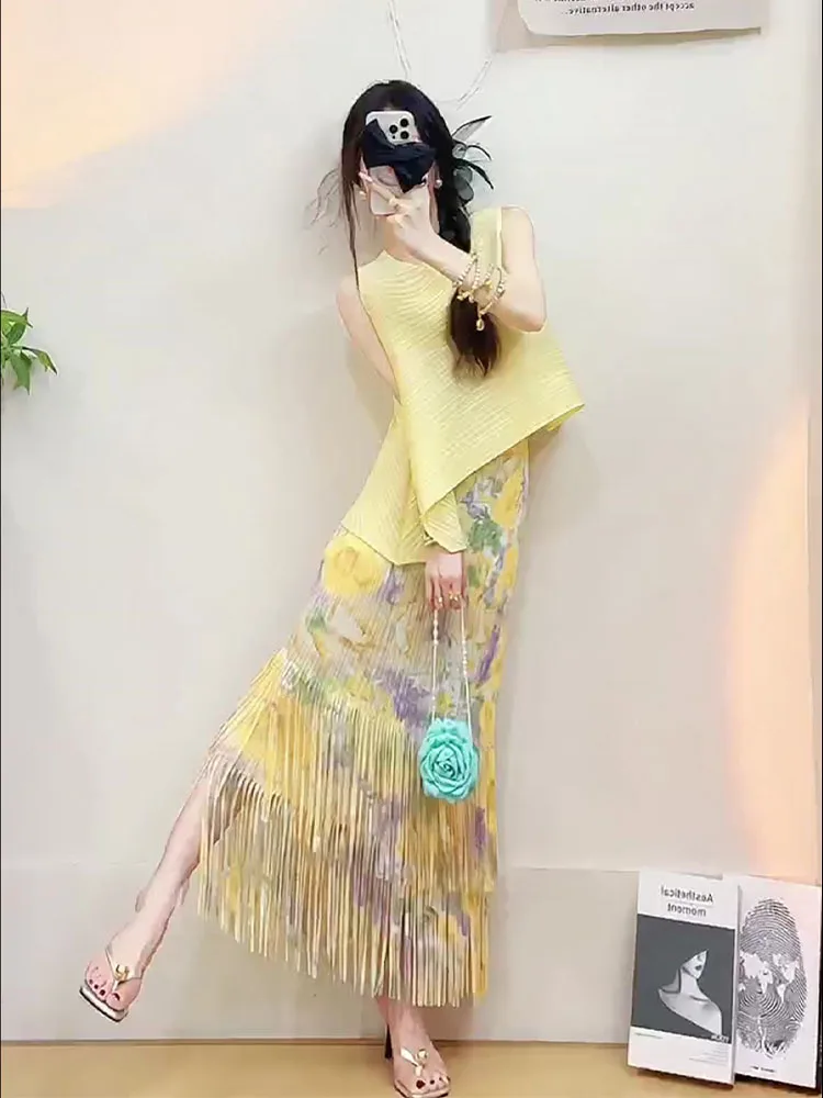 

Флуоресцентно-желтый комплект из платья и юбки с цветочным кружевом и завязками на шее, повседневный стиль, дышащий полиэстер, летний наряд для женщин