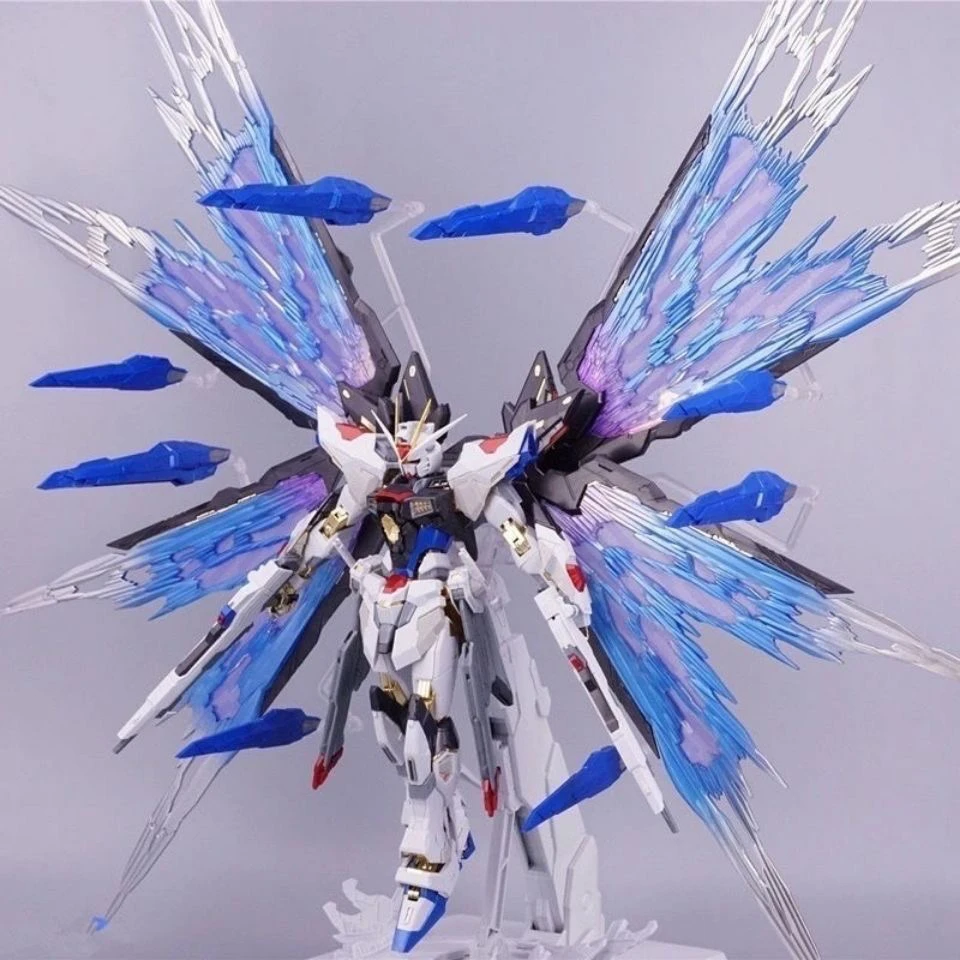 Daban 8802 MG 1/100 Assembly Model Kit Strike Freedom MB Ver Wing Of Light Action Figures Robot Figurine Plastic Model Toy Gifts