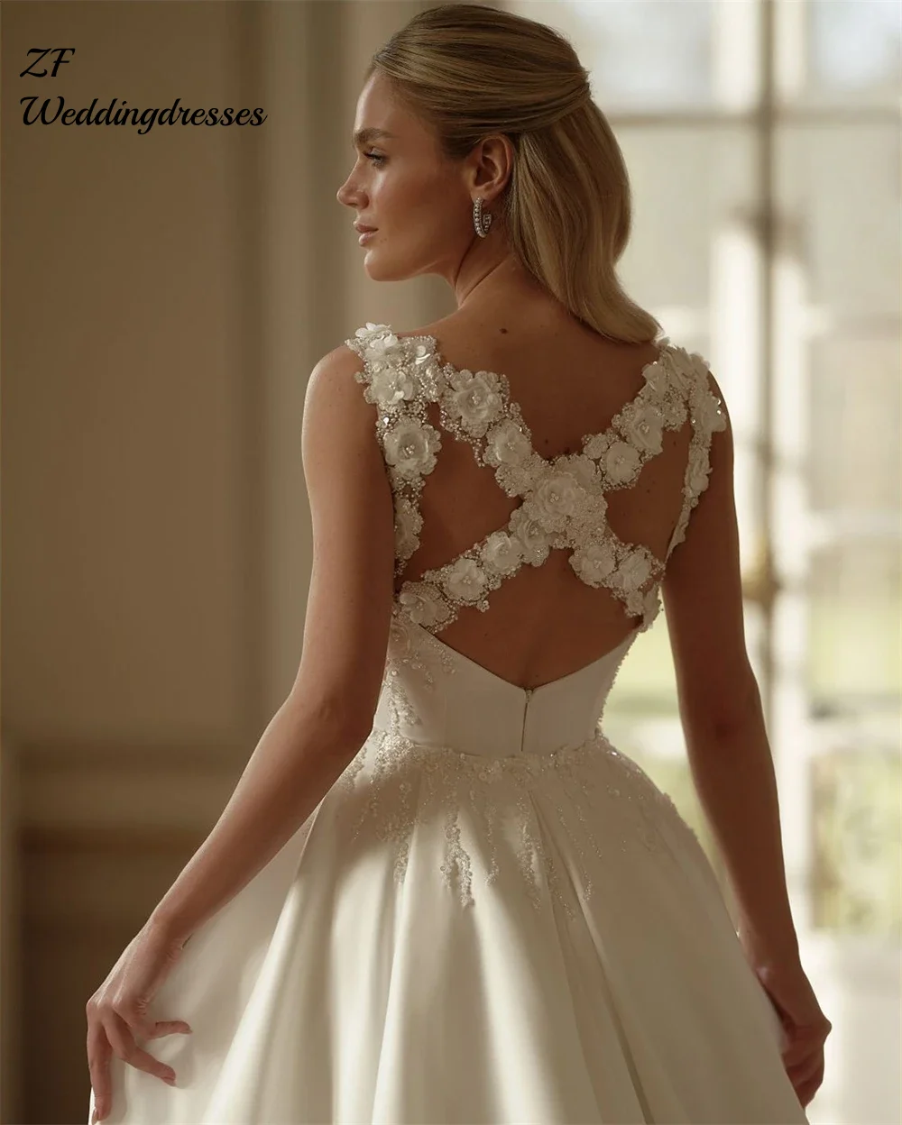 Maßgeschneidertes modernes Damen-Hochzeitskleid, A-Linie, Kragen, Fleck, Perlenstickerei, Robes de Flowers, Kreuz, Criss, formelle Brautkleider