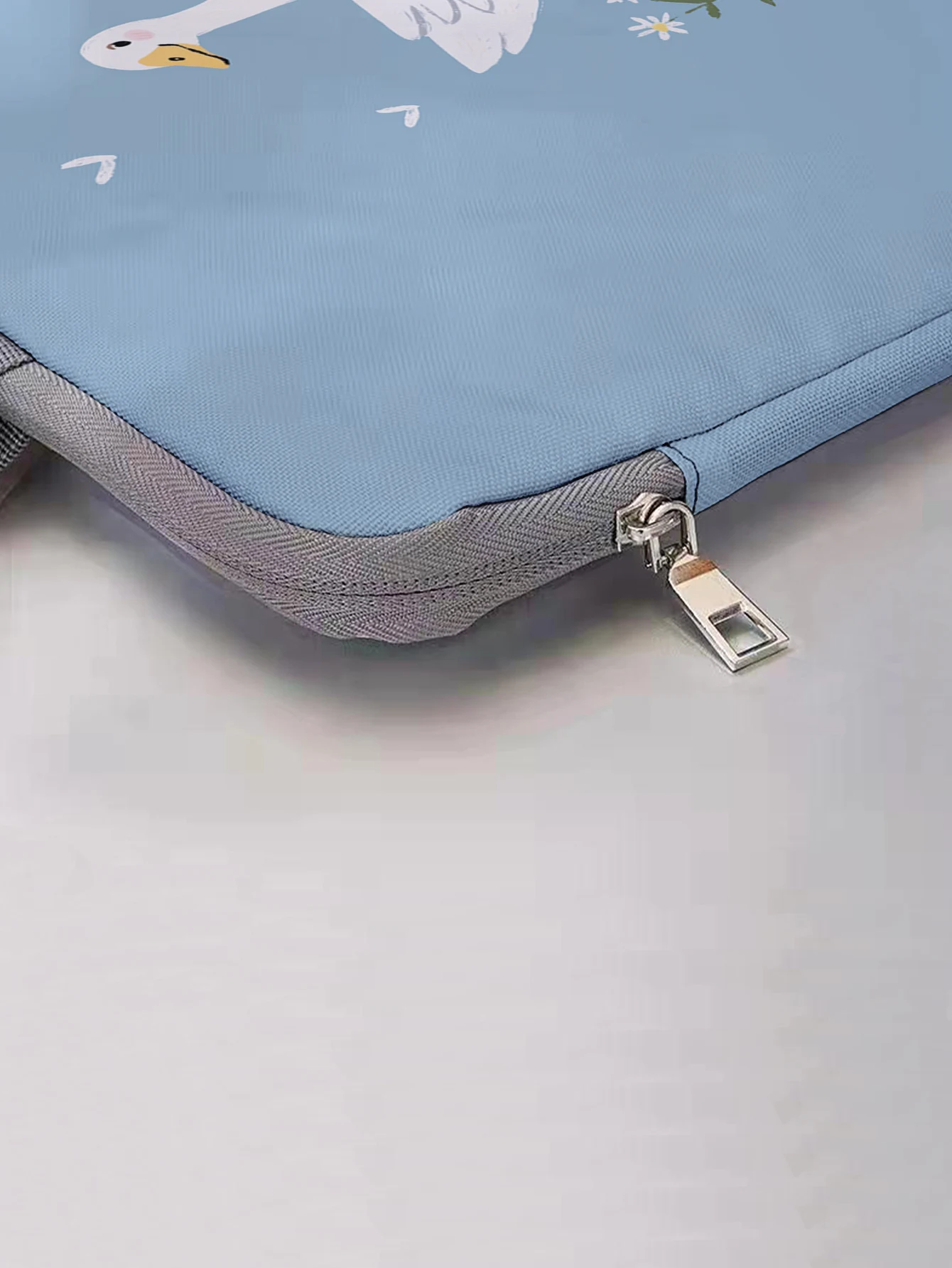 One Set, Two Styles, White Goo - Fashion Backpack Women recension och pris