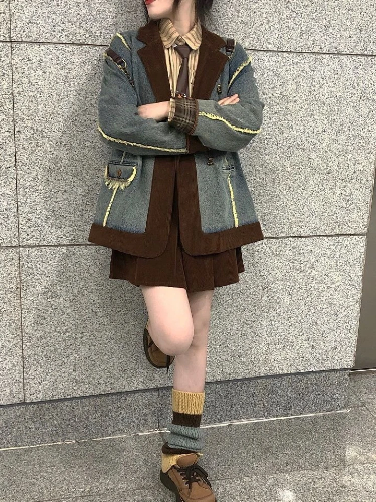 

Women's 2025 New Fall Winter Oversized Corduroy Patched Denim Blazer Vintage Premium Design Cotton Padded Coat Fashion