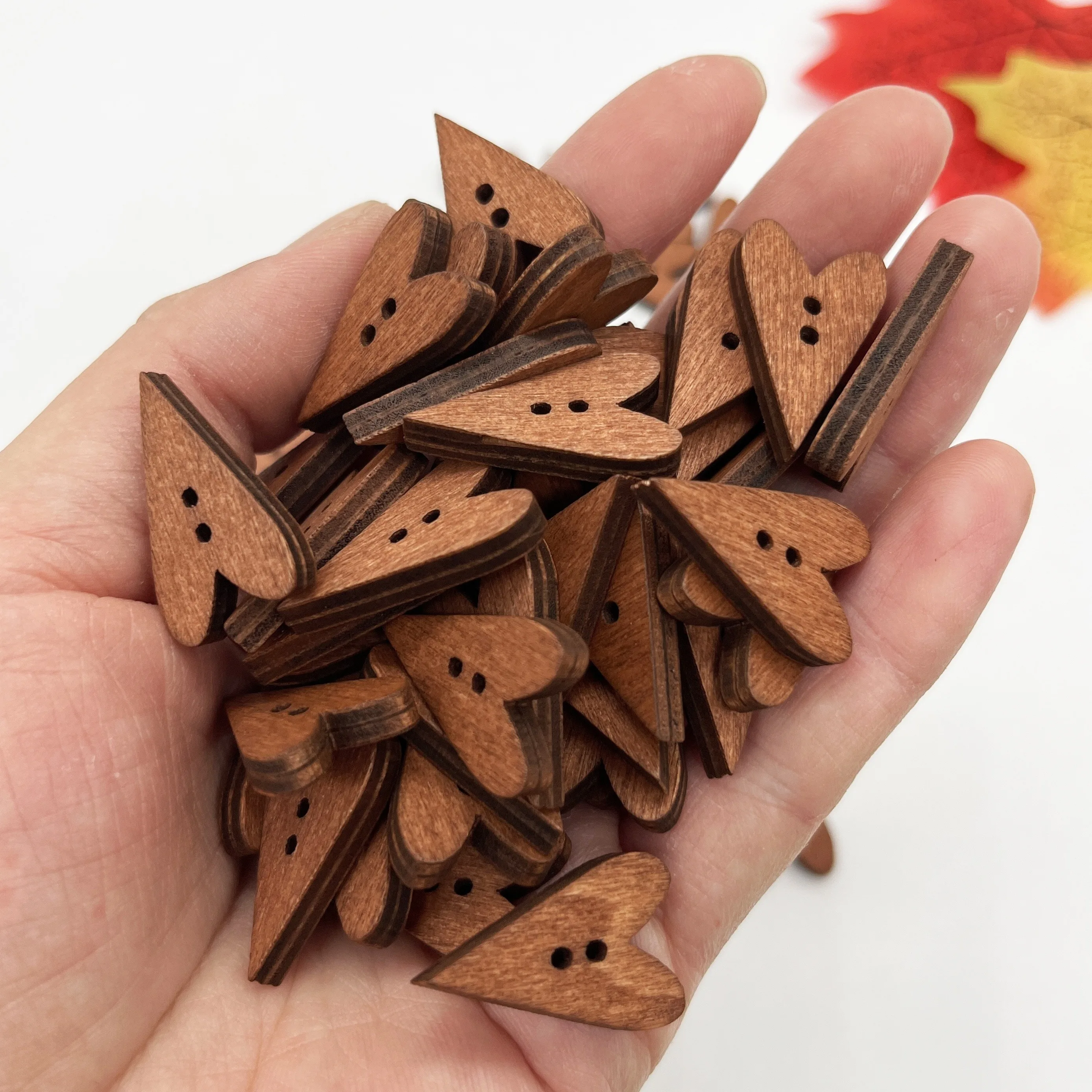 20pcs/50pcs Wooden Love Heart-Shaped Buttons Brown Color 2 Holes DIY Raw Materials,Sewing For Scrapbooking Crafts Accessories