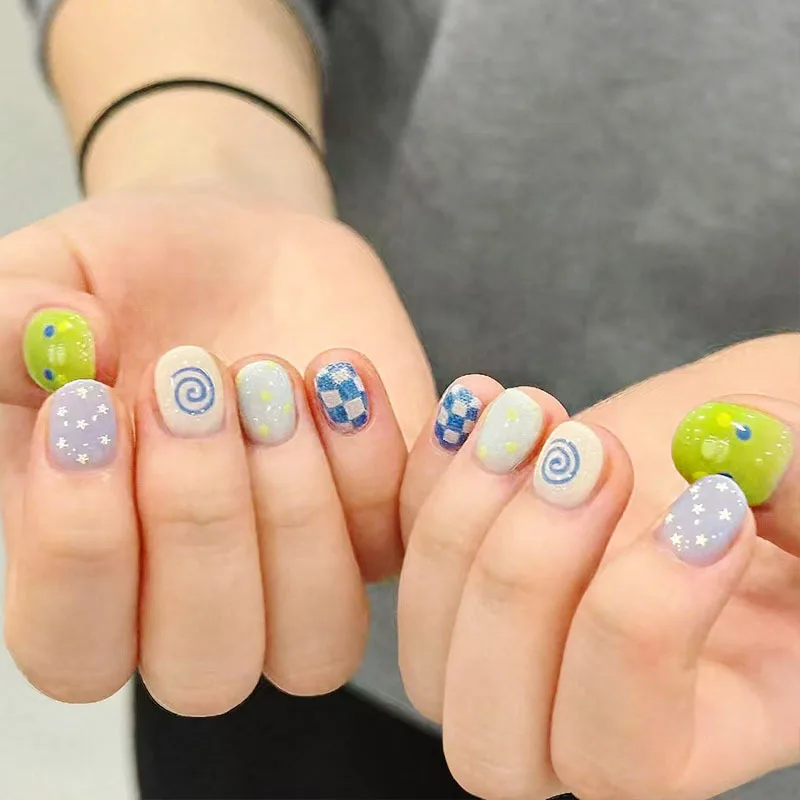30pcs Candy Colors Fake Nails Spring/Summer Cat-Eye Niche Press on Nail Short Oval False Nail for Women&Girl Fake Nail Art