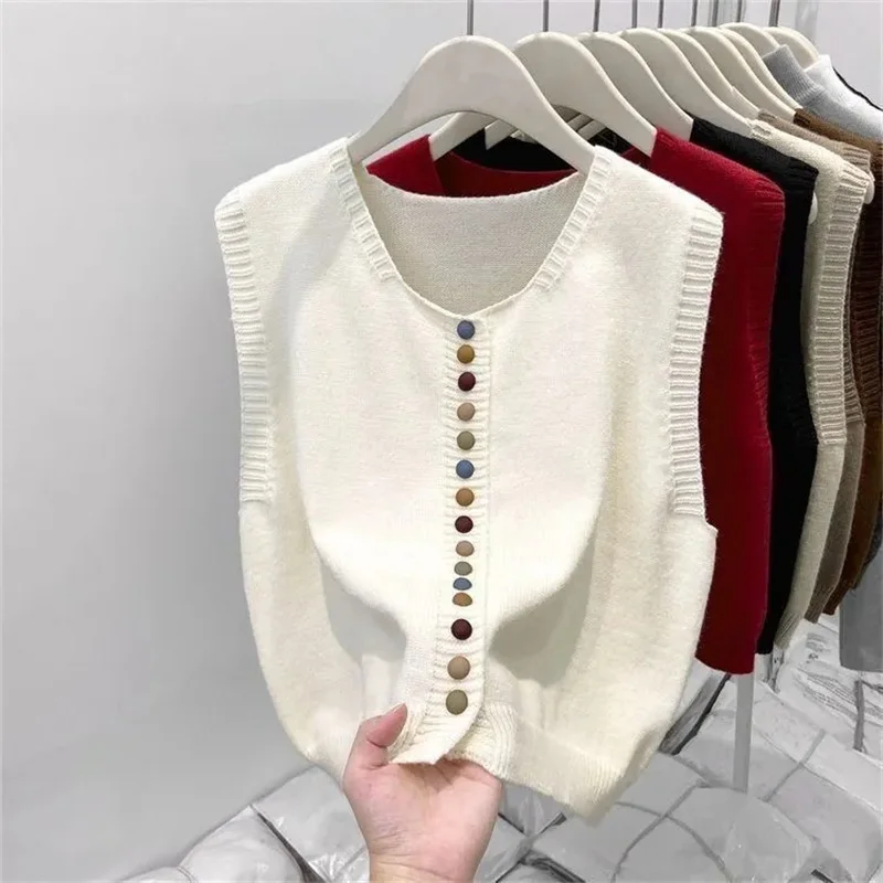

2025 Autumn Winter Korean Sweater Vest Women Harajuku Knitted Waistcoat Female Knitwear Chic Loose Elegant Buttons Top Ladies ﻿