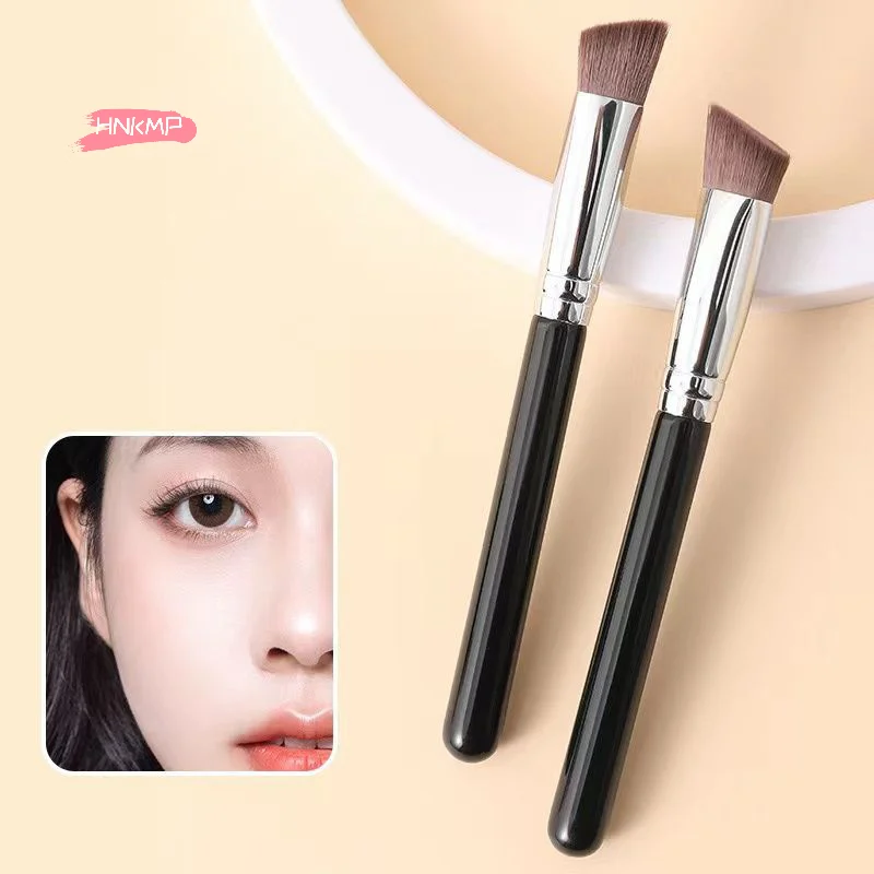 프리미엄 우드 핸들 파운데이션 컨실러 브러시 삼각형 컨투어 블러셔 밀집 메이크업 도구 완벽한 언더 아이 어플리케이션용