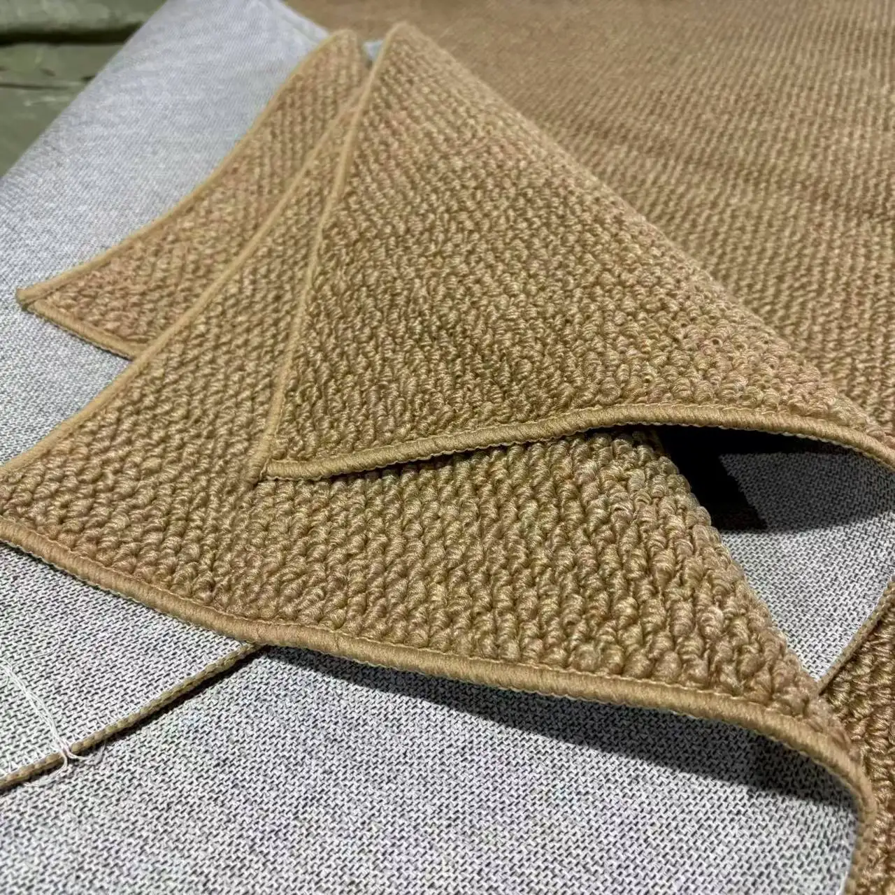 

Modern Large-Sized Machine Made Imitation Sisal Carpet Anti-Slip Dirt-Resistant for Bedroom Balcony Villa Italian French Style