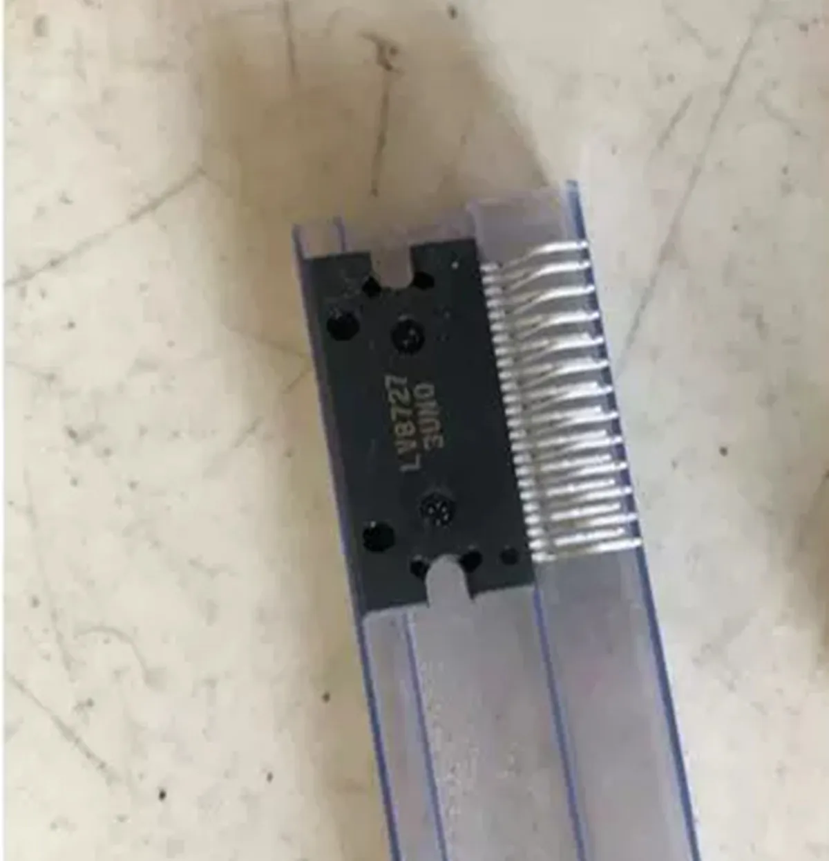 

Original imported driver chip LV8727