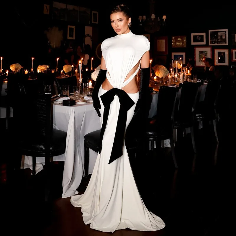 

Fashion Satin Long Dress Black Diamond Waist Seal Butterfly Wing Dinner Dress