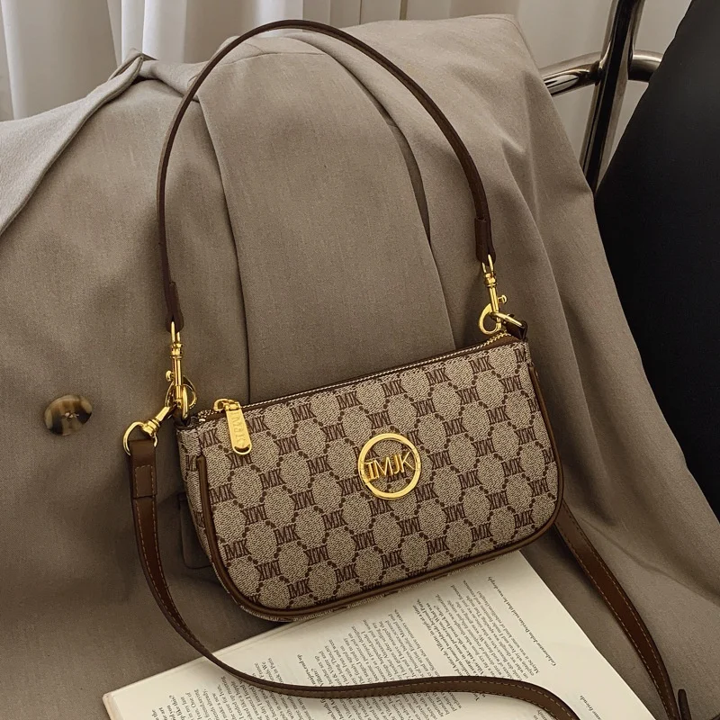 Vintage Underarm Bag for Teenager Letter Print Crossbody Small Square Bag with Chain Shoulder Handbag Adjustable Crossbody Strap