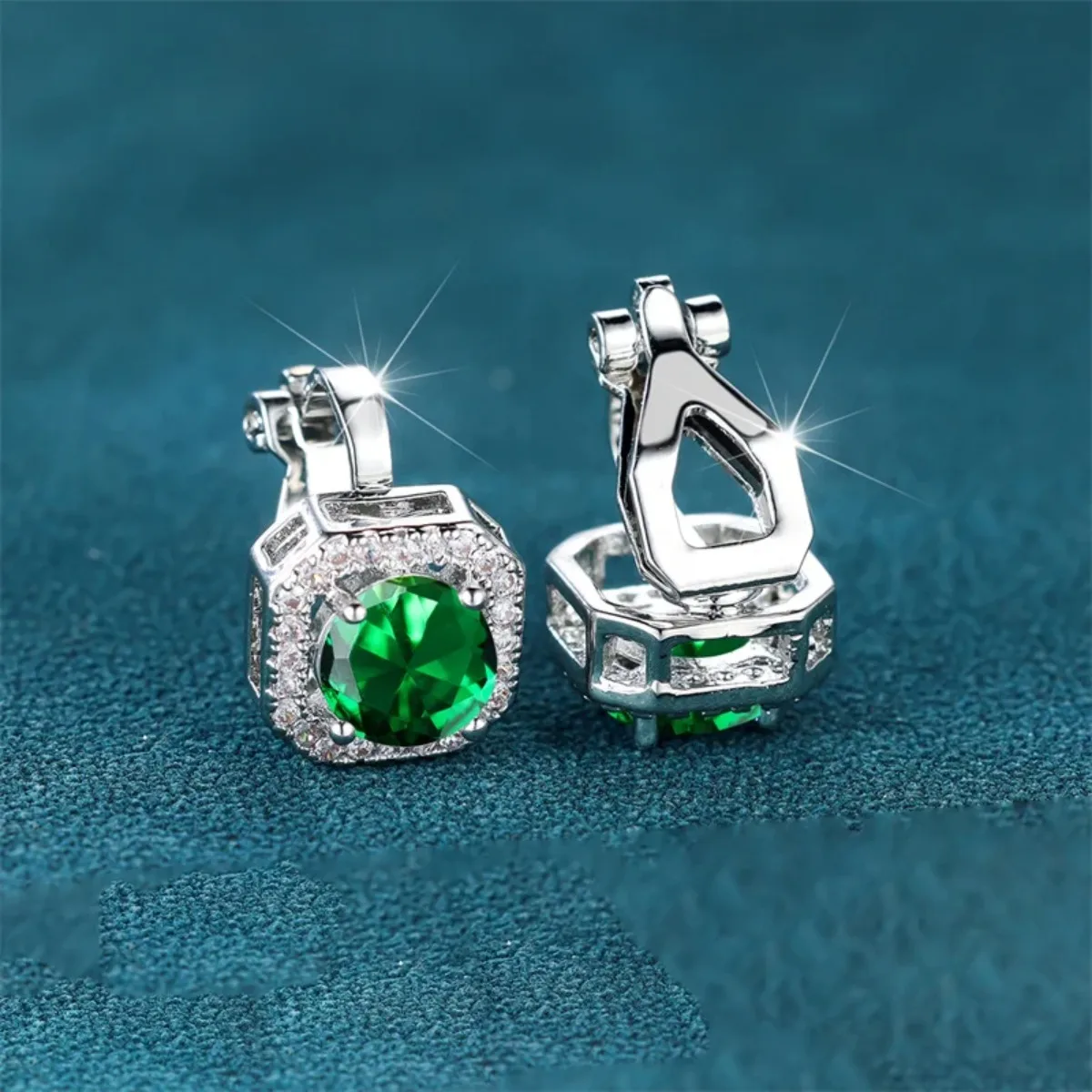 Female Cute Small Clip Earrings White Zircon Round Stone Earrings For Women Vintage Silver Color Crystal Jewelry Bridal Earrings image 5