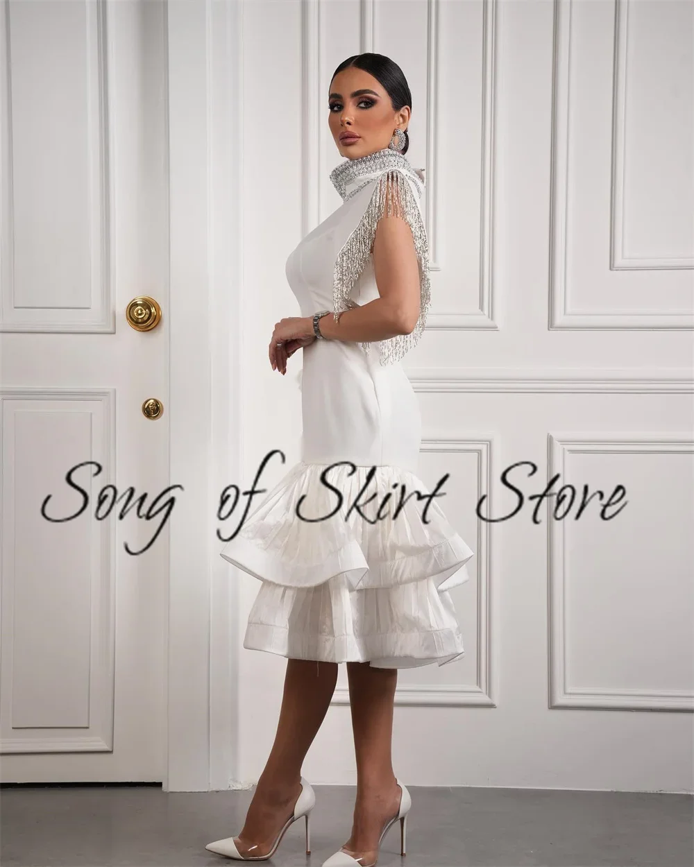 Customized High Collar Knee-Length Prom Gown Tiered Ruffle Tassel Short Sleeves Modern Applique Cocktail Party Dresses فساتين من