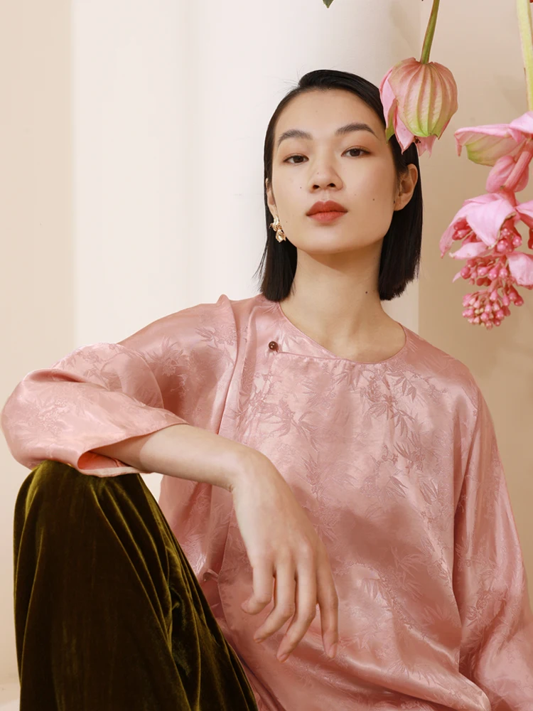 

Loose Fit round Ne Embroidered irt Chinese Sle Long Sve Women's Casual Faion Autumn New Arrival Button up Top