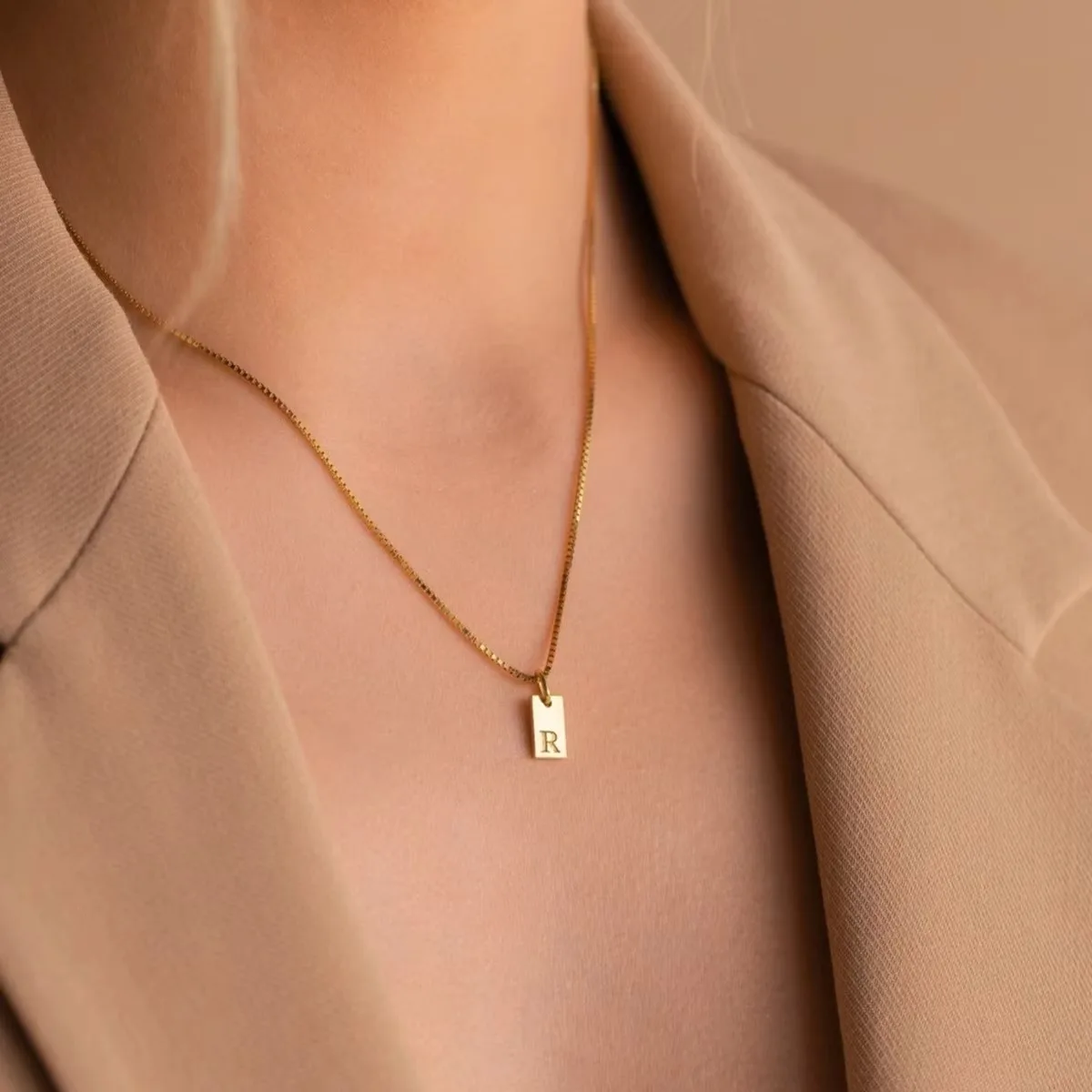 Personalized stainless steel rectangle pendant necklace custom letters fashion box chain Party Elegant Jewelry Gifts
