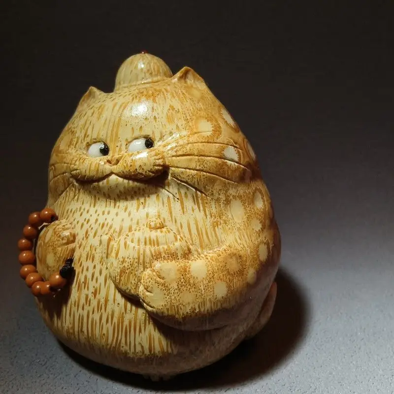 

Old bamboo root carving cat play hand handle ornament Yuzhu