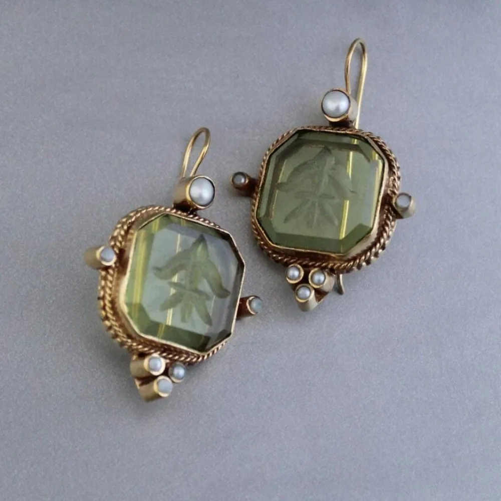 Fashion Square Shape Dangle Earrings New Vintage Trend Green Color Pearl Sweet Elegant Green Zircon Earrings Jewelry Accessories