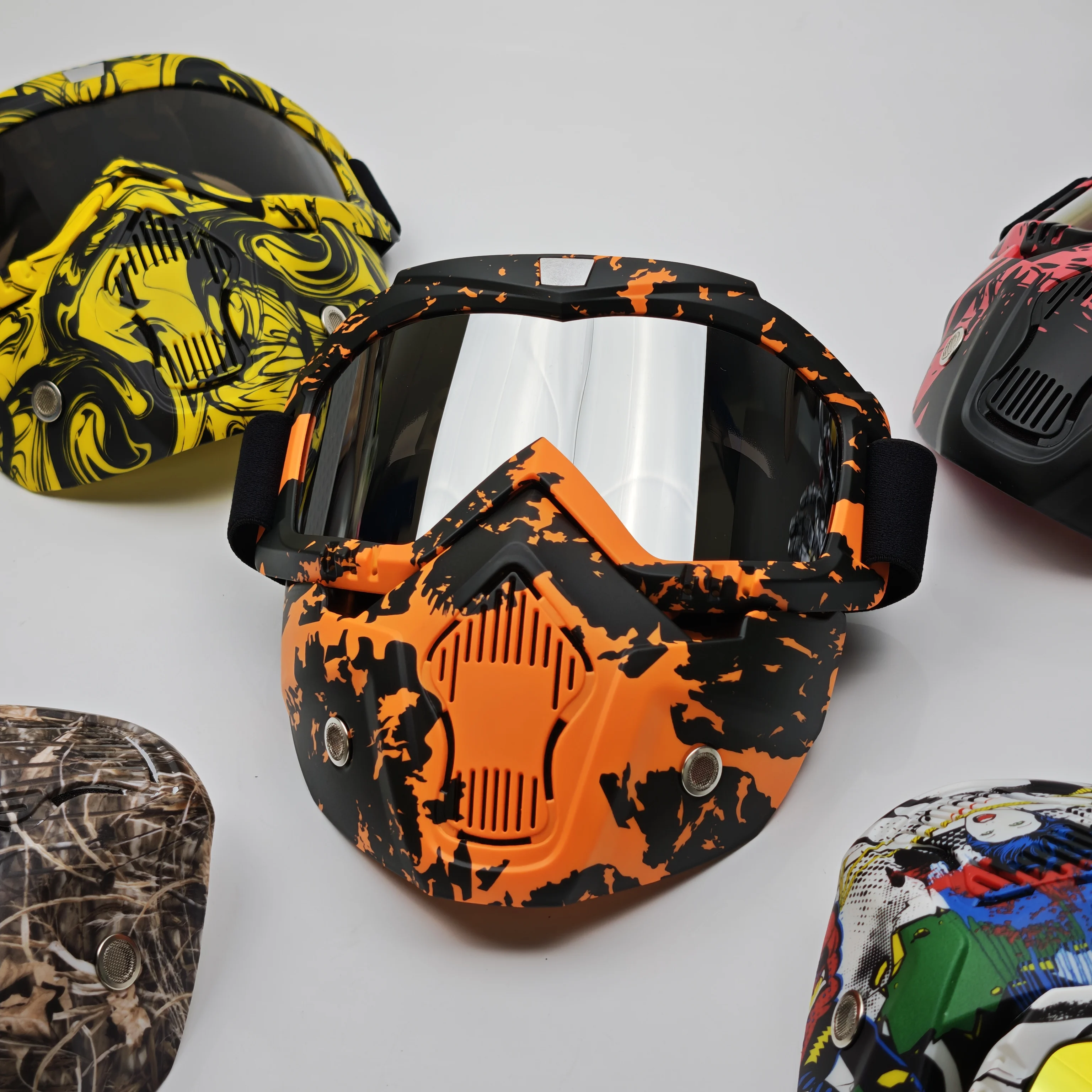 One-Piece Detachable Motorcycle Mask - Wind/Sand Proof, Wide Field of View & Breathable for Street Riding view 2