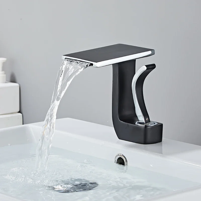 Waterval Badkamerkranen Warm en Koud Water Wastafelkranen Zwarte Kraan Badkamer Wc Messing Wit Zwart Goud Wastafel Kraan Torneira