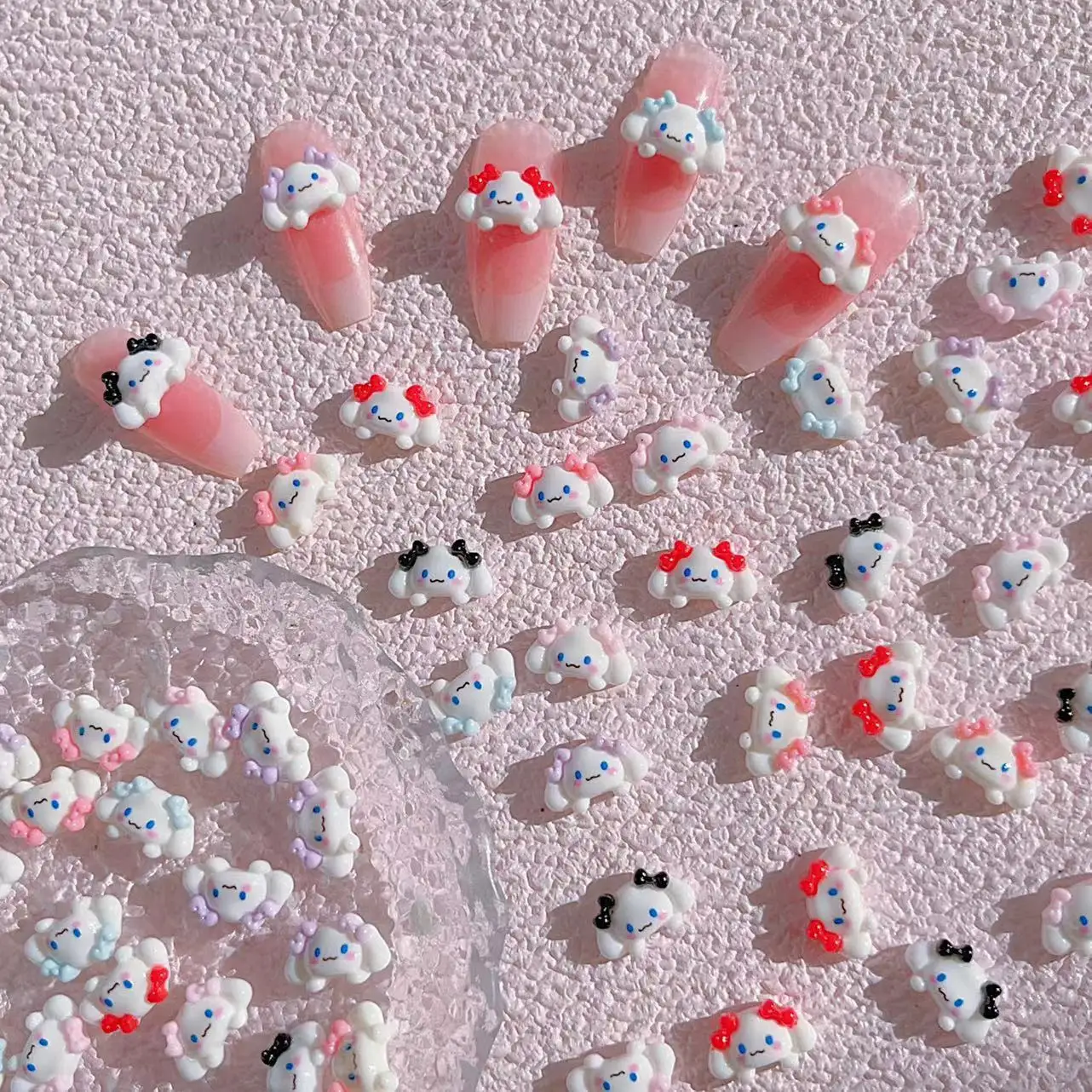 50 ชิ้น 3D Cinnamoroll โบว์เล็บ Charms - ปุยเรซิ่นริบบิ้นตกแต่งสําหรับ Kawaii เล็บ
