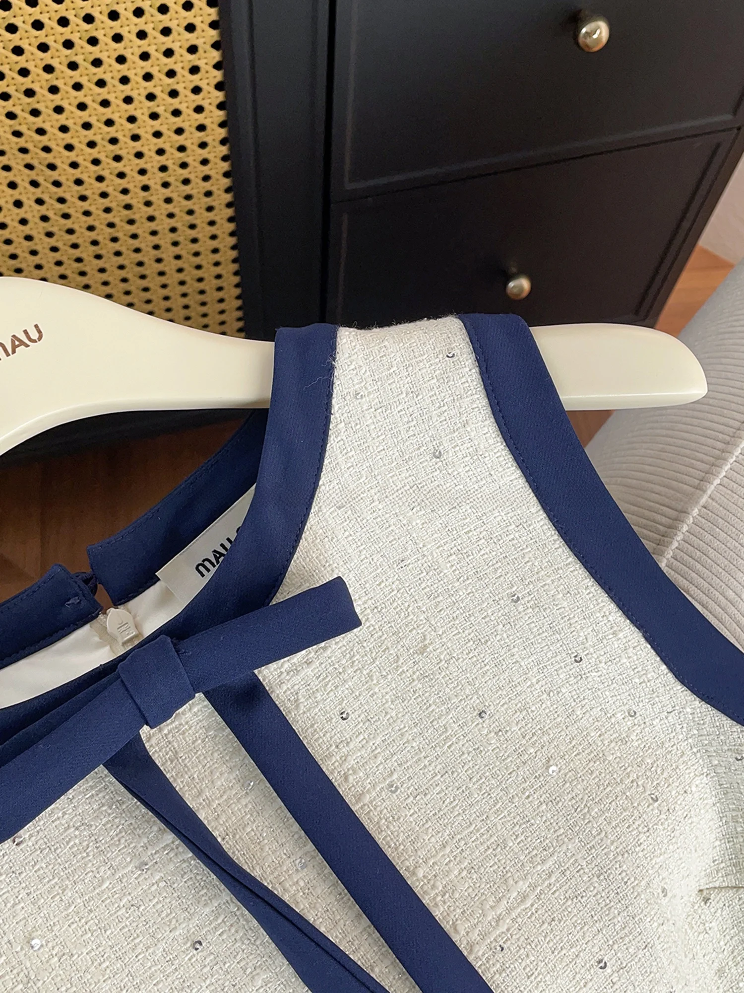 Ele Summer New Sle Dr da donna con design a fiocco rotondo Ne Vest Dr Faionable e Sli Vita alta A-Line S...