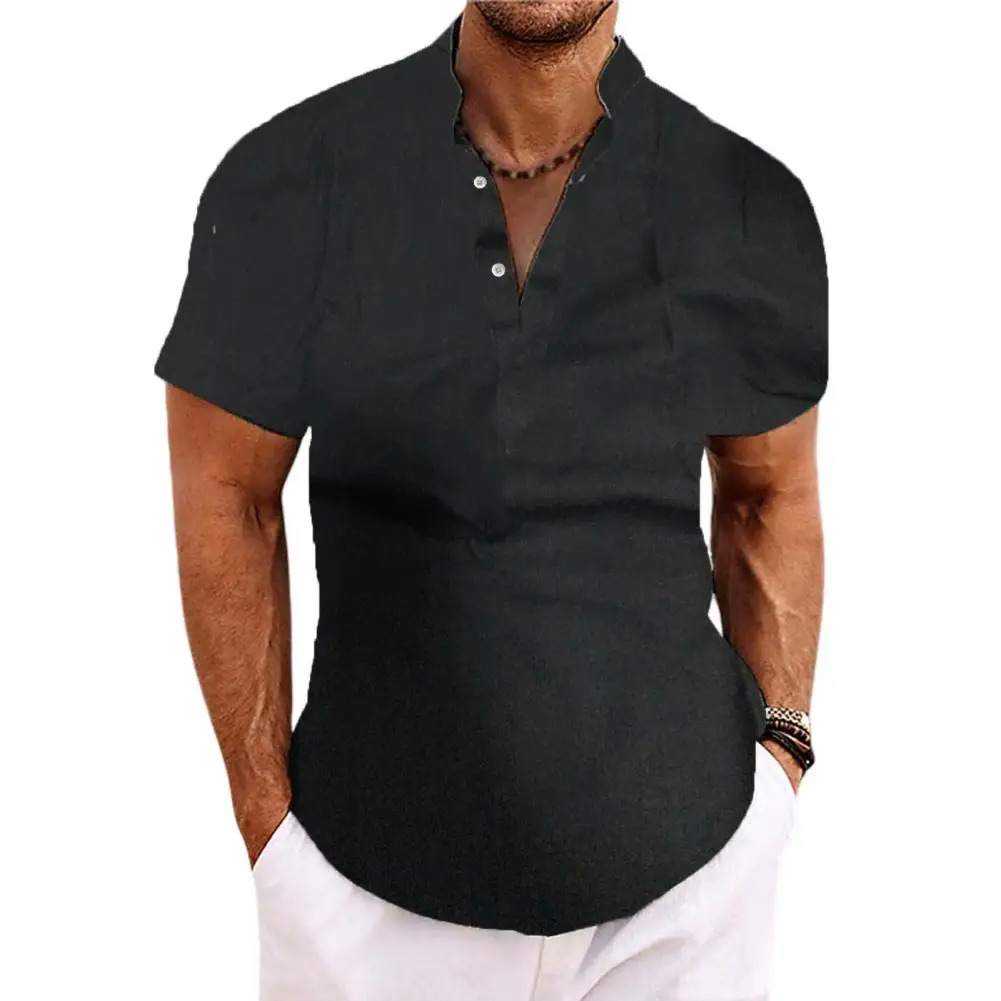 Camisa masculina de manga curta com gola alta, casual street wear, top bonito, cor sólida, design de botões, exterior, tendência de verão, 2022