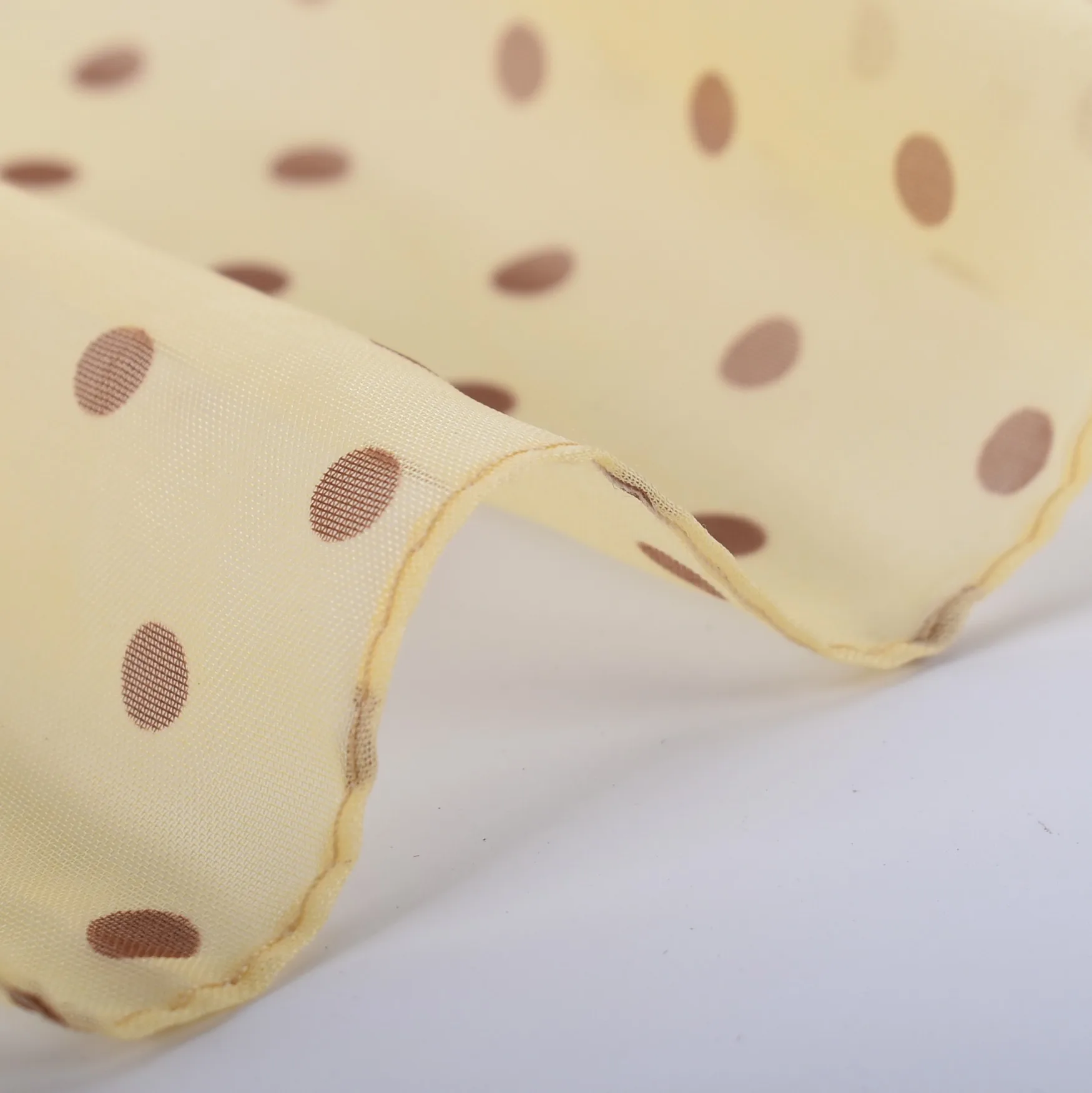 Spring/Summer Season 65 * 65 Elegant Retro Dot Small Square Scarf Lightweight and Soft Chiffon Scarf Soft and Breathable