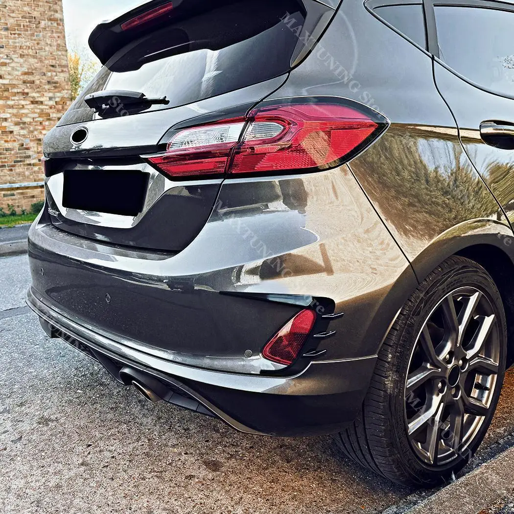 Par de Aletas Aerodinâmicas Traseiras para Para-choque Ford Fiesta MK8 MK8.5 2018+ com Adesivo de Lâmina de Saída de Ar e Proteção Preta para Kits de Carroceria