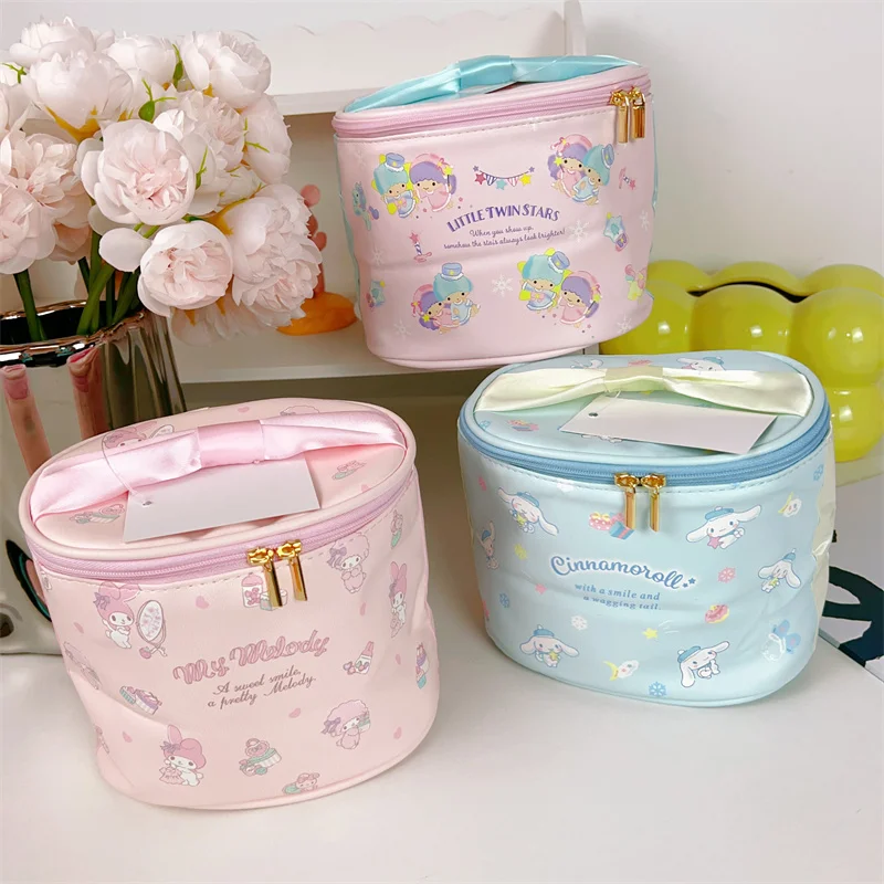 Bella custodia cosmetica in seta Sanrio My Melody Cinnamoroll piccola borsa a doppia stella borsa per cosmetici ad alta capacità ragazza studente