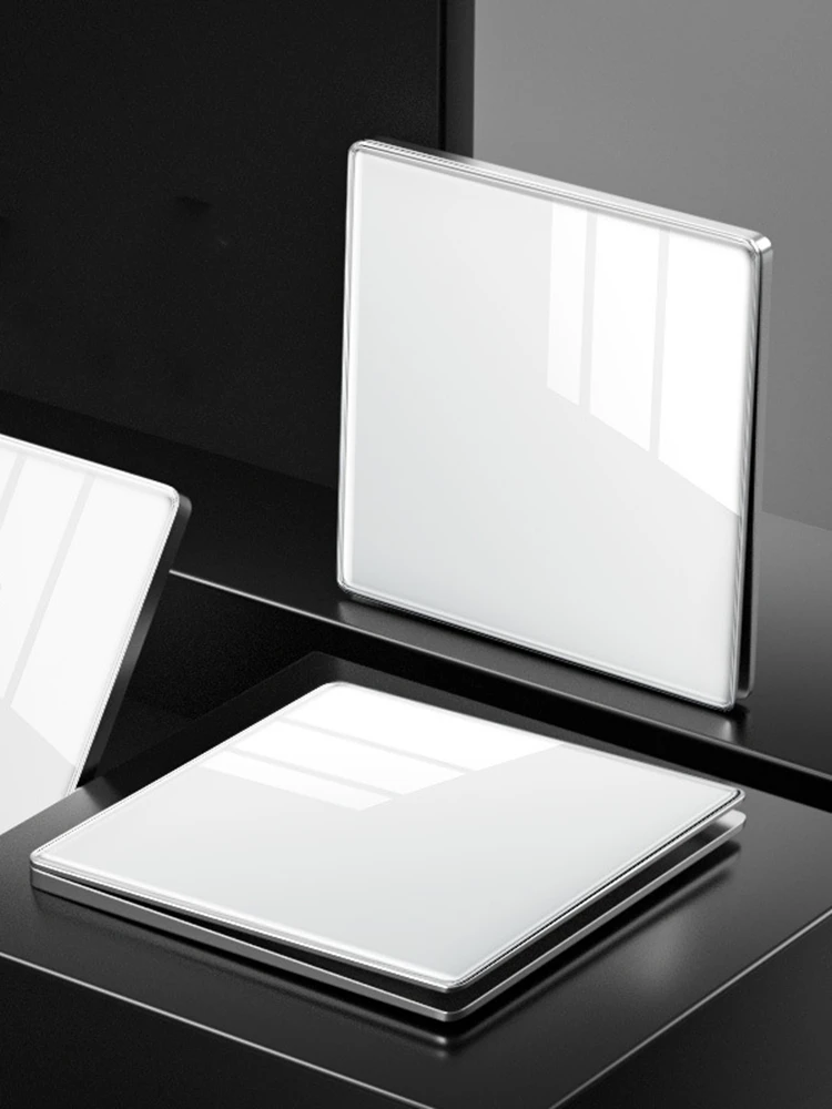 Beliebte ultradünne gebogene Oberfläche 250 V/10 A 1/2/3/4 Gang 86 x 86 mm klassische weiße Spiegel-Wandschalter-Serie aus gehärtetem Glas – Detail 1