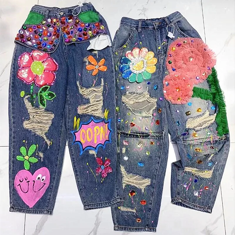 

Ins Women BF Ripped Holes Jeans Denim Flowers Graffit Print Handmade Sequined Floral Appliques Street Denim Trousers Pants NZ252