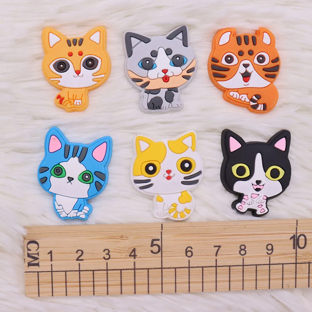 New Arrival 1pcs PVC Kawaii Shoe Charms Fit Wristbands Lovely Cats Hole Slipper Decoration Sandals Shoes Accessories Kids Gift