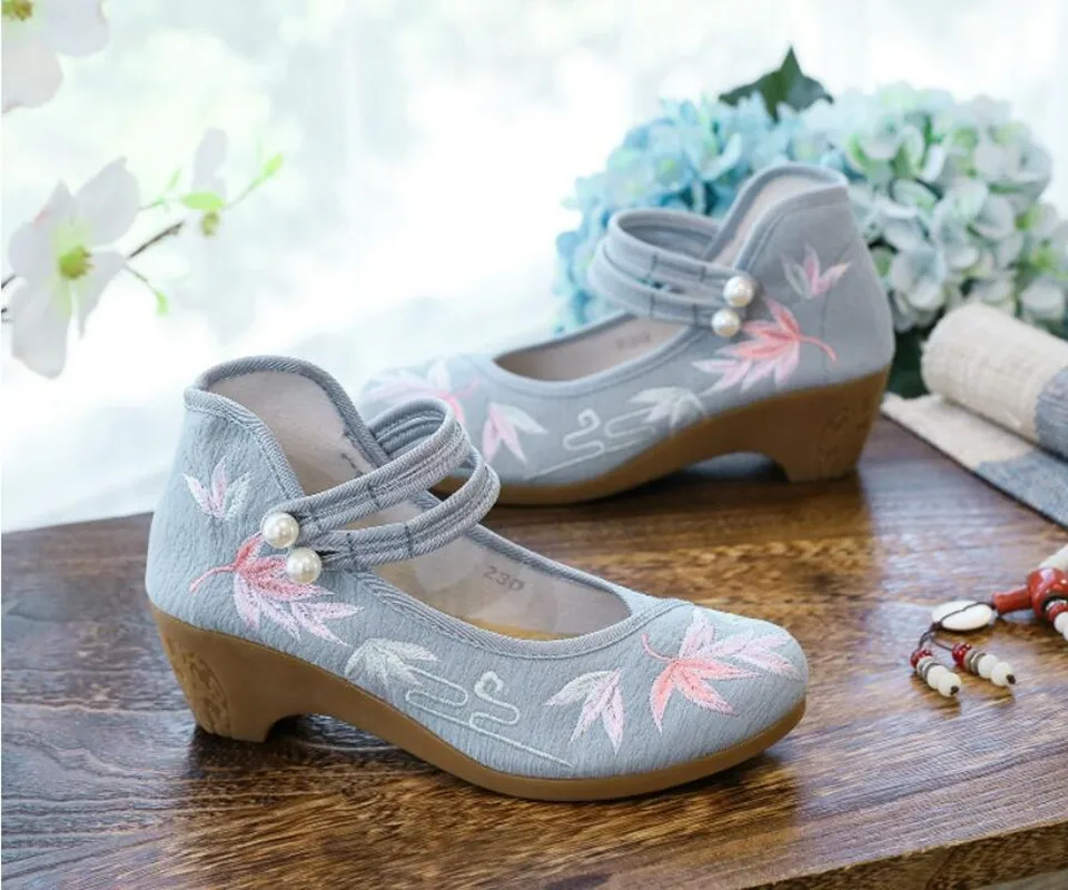 Women Ankle Button Strap Pumps Ethnic Embroidery Mary Jane Dress Shoes Mid Heel Cotton Fabric Espadrilles Vintage Sandals