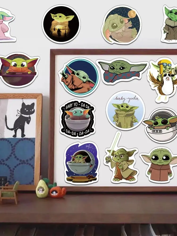 50 pièces mignon Alien autocollants Anime Graffiti autocollants décoration Skateboard bagages ordinateur portable téléphone autocollants personnalisés