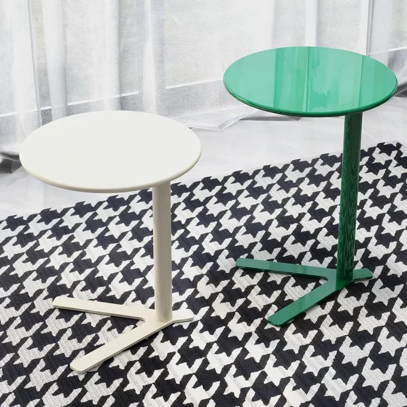 Vintage Green Iron Sofa Side Table Minimalist Bedside Organizer Premium Compact Coffee Desk Creative Accent Stand for Home Decor